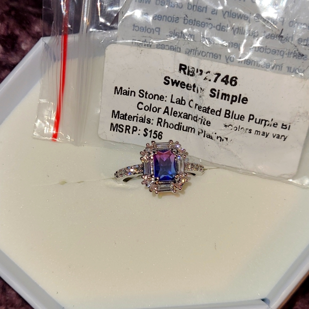 Beautiful blue/purple Alexandrite Rhidiom plated ring. (size tag fell off)